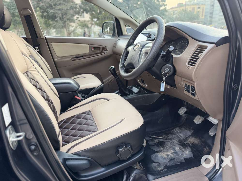 Toyota Innova 2.5 G (diesel) 7 Seater, 2015, Diesel