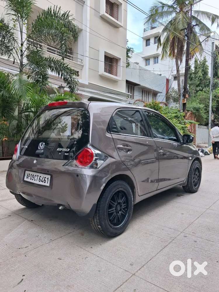Honda Brio 2013 Petrol 76000 Km Driven