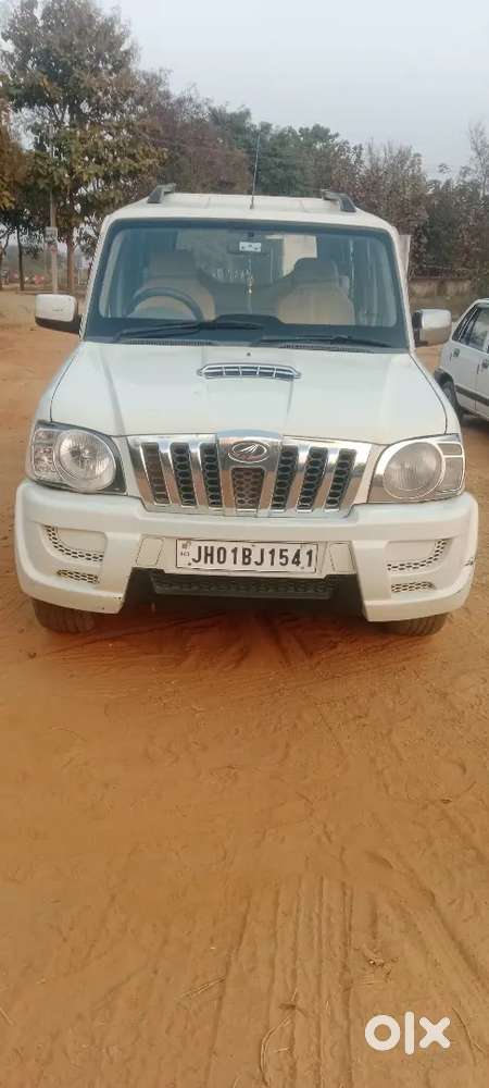 Mahindra Scorpio 2014 Diesel 100000 Km Driven