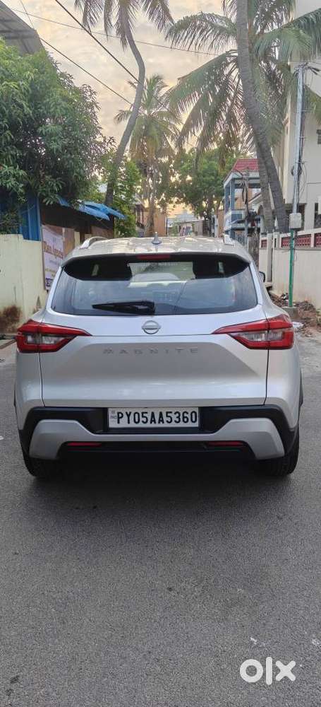 Nissan Magnite N-connecta Mt, 2025, Petrol