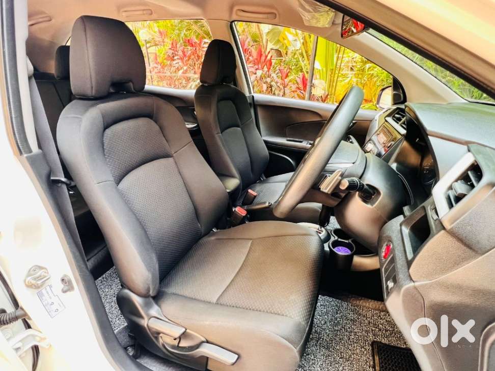 Honda Br-v 1.5 V Style Edition I-vtec Mt, 2016, Petrol