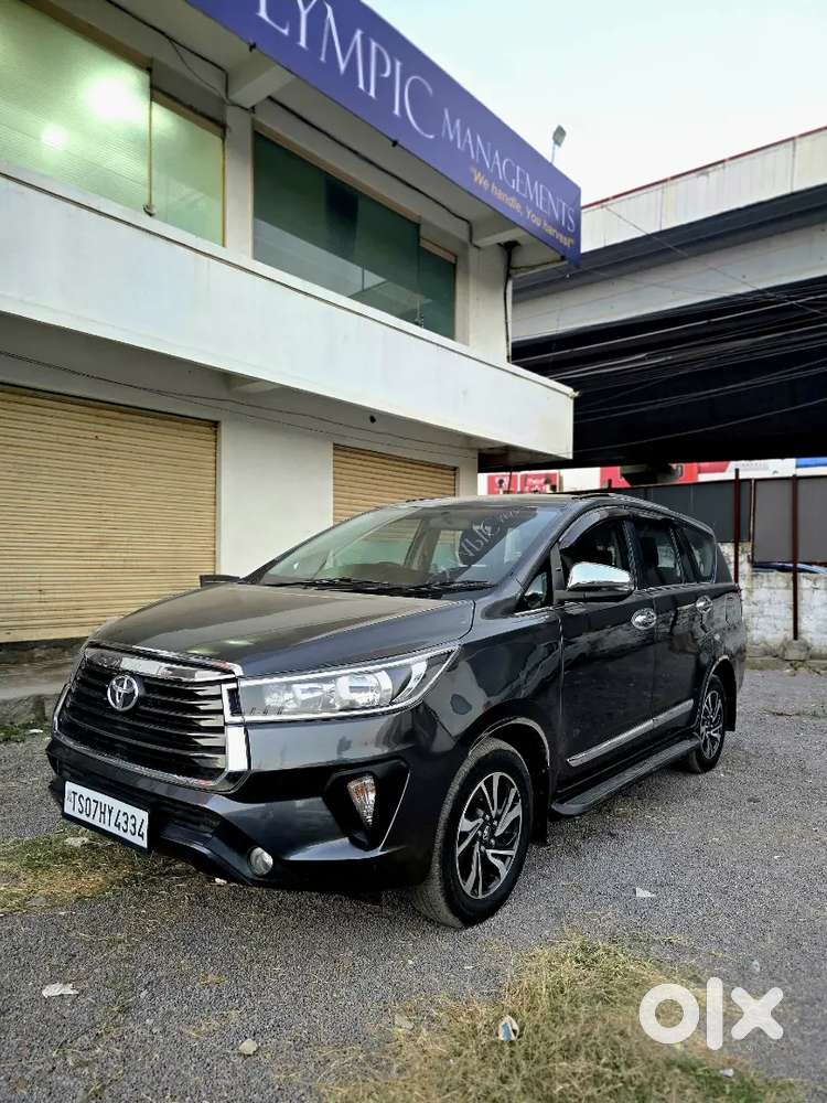Toyota Innova Crysta 2021 Diesel Well Maintained