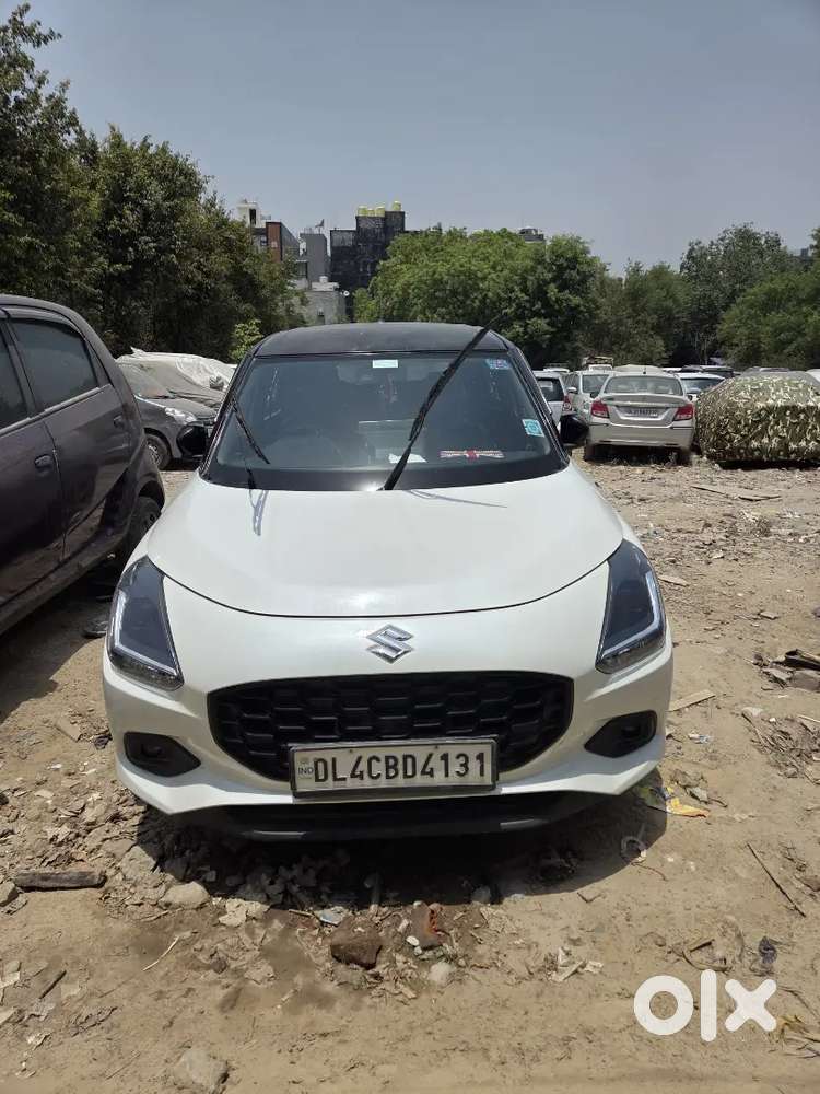 Maruti Suzuki New-gen Swift 2024 Petrol 11000 Km Driven