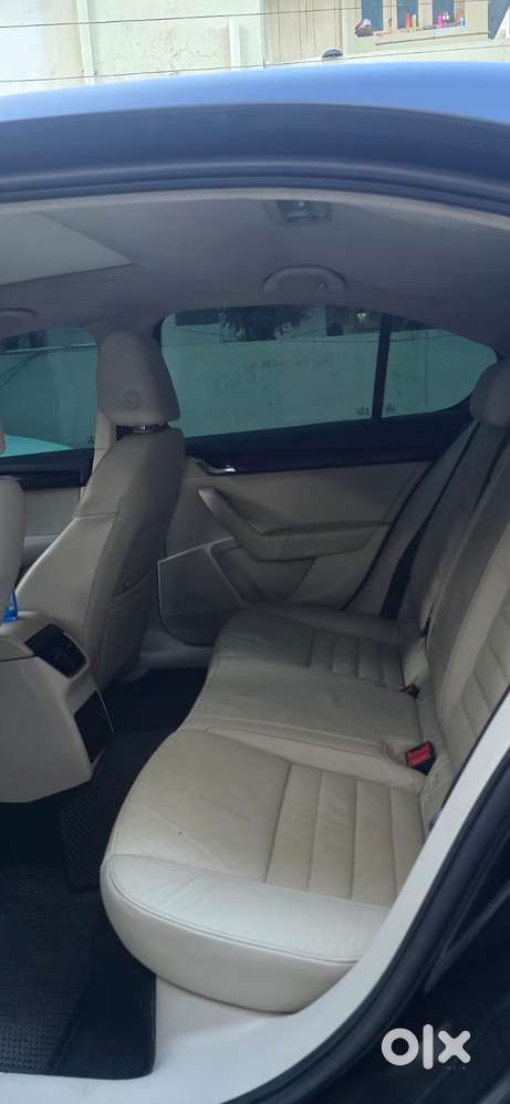 Skoda Octavia 2.0 L K Tsi At, 2014, Petrol