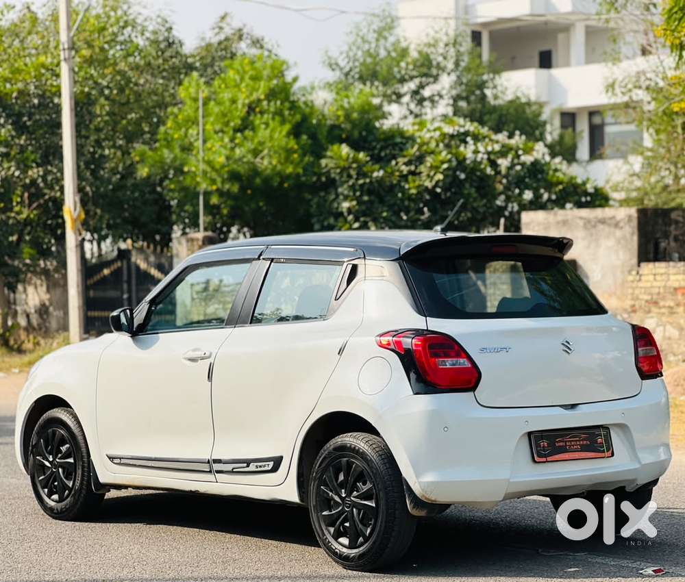 Maruti Suzuki Swift 1.2 Lxi (o), 2021, Petrol
