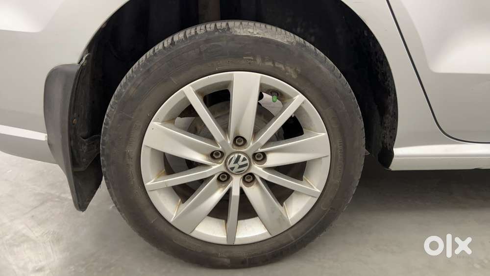 Volkswagen Ameo 1.2 Mpi Highline 16 Alloy, 2016, Petrol