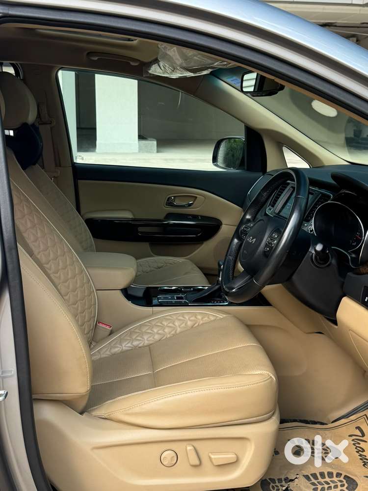 Kia Carnival Limousine Plus 7 Str, 2023, Diesel