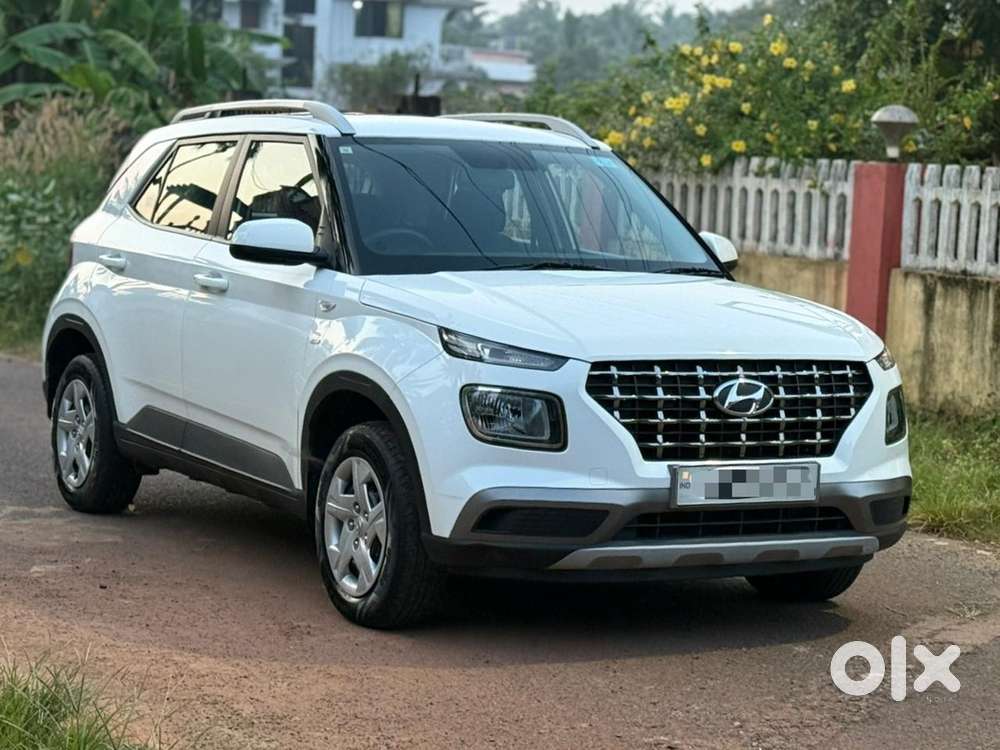 Hyundai Venue Petrol 2022 Model