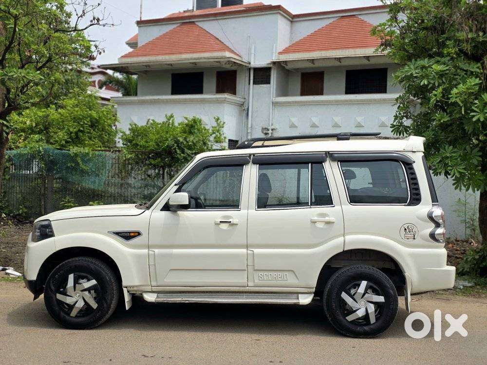 Mahindra Scorpio S2, 2016, Diesel