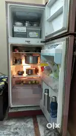 Double door fridge in very good condition in khanpur Delhi