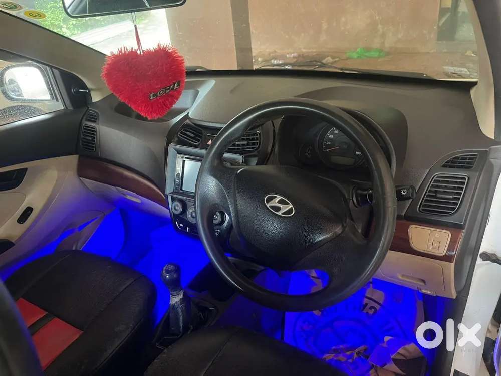 Hyundai Eon Magna Petrol 2012