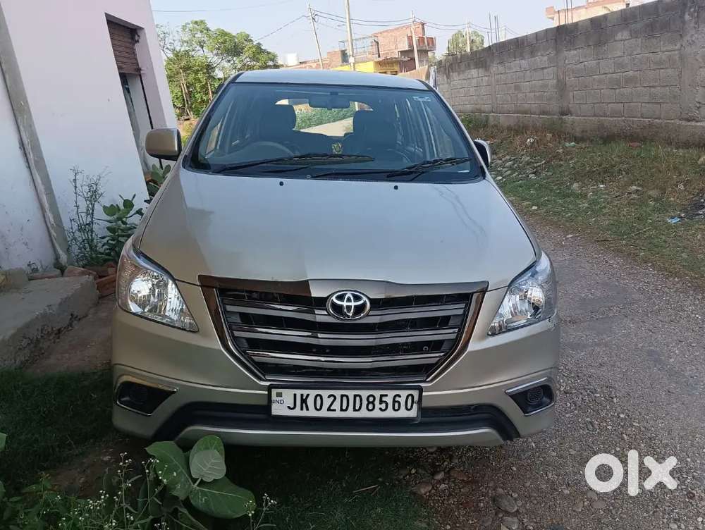 Toyota Innova 2013 Diesel Well Maintained