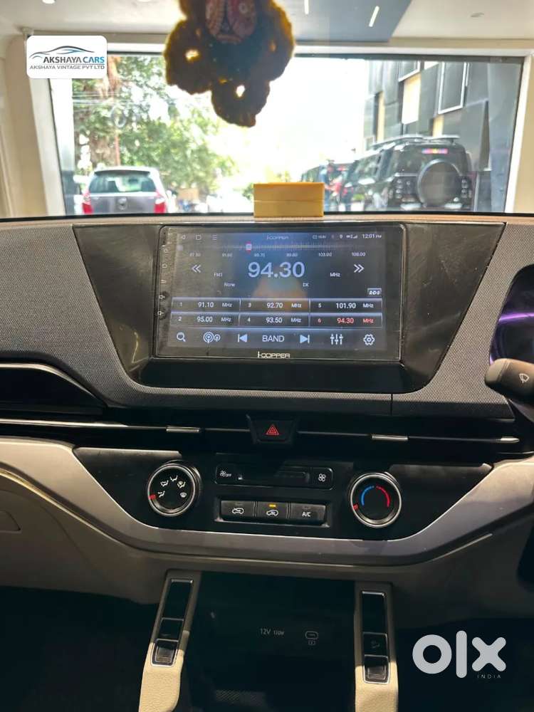 Kia Carens 1.5 Premium 7 Str, 2023, Petrol
