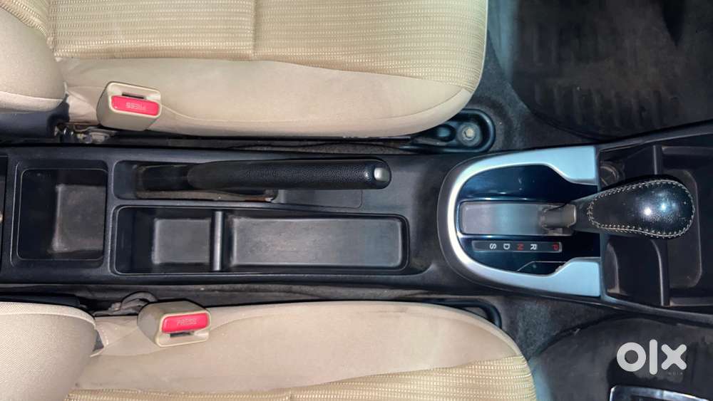 Honda Jazz 1.2 V At I Vtec, 2015, Petrol