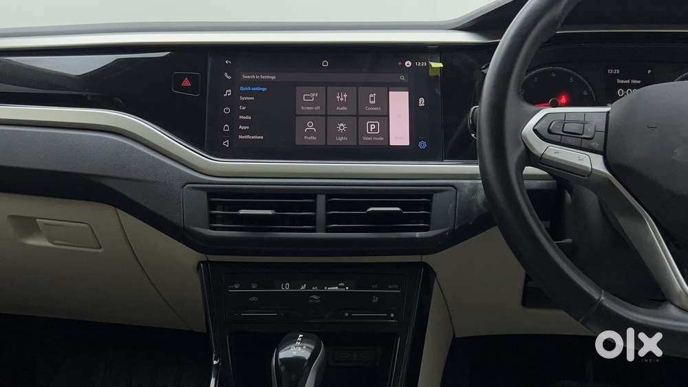 Volkswagen Virtus Highline Plus 1.0 Tsi At, 2022, Petrol