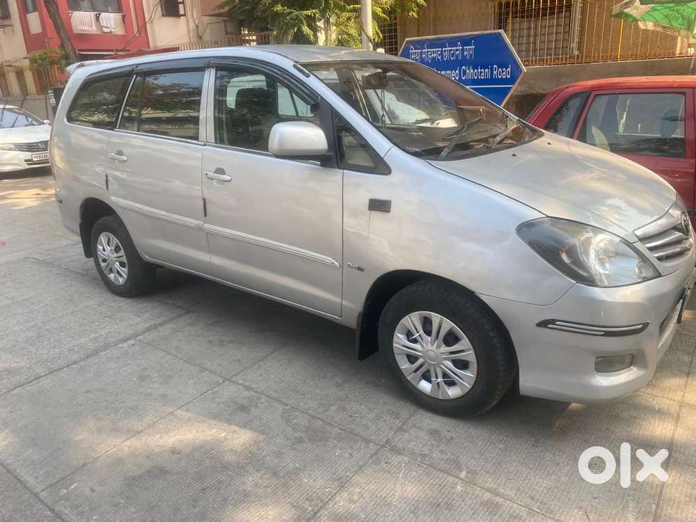 Toyota Innova Diesel 2010 Car
