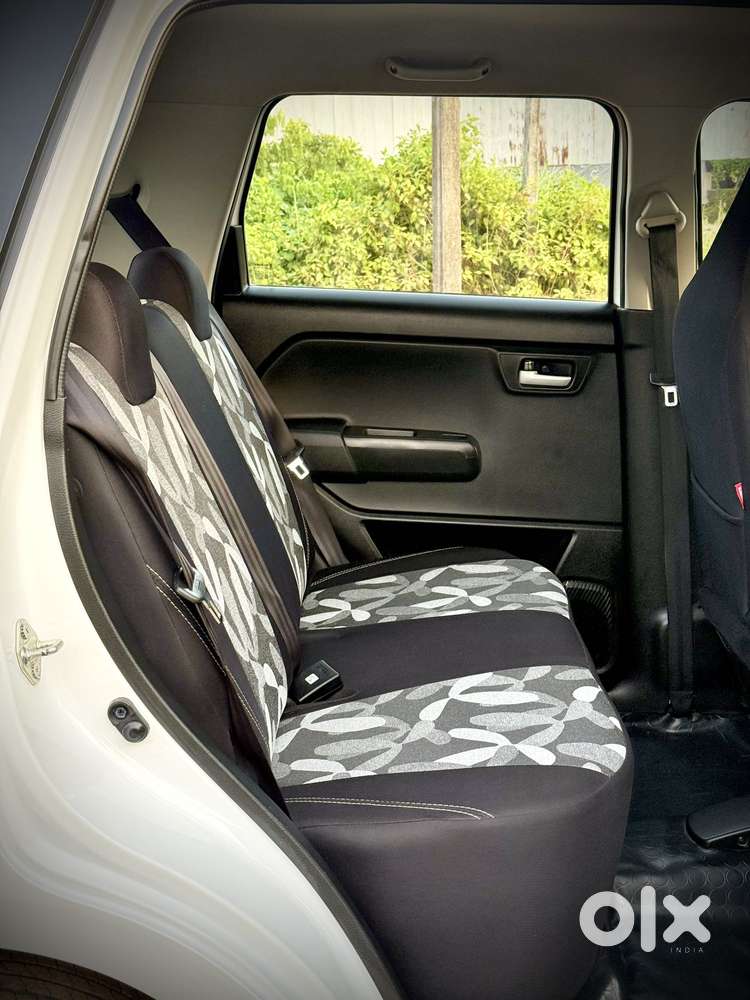 Maruti Suzuki Wagon R 1.0 Vxi Amt, 2023, Petrol