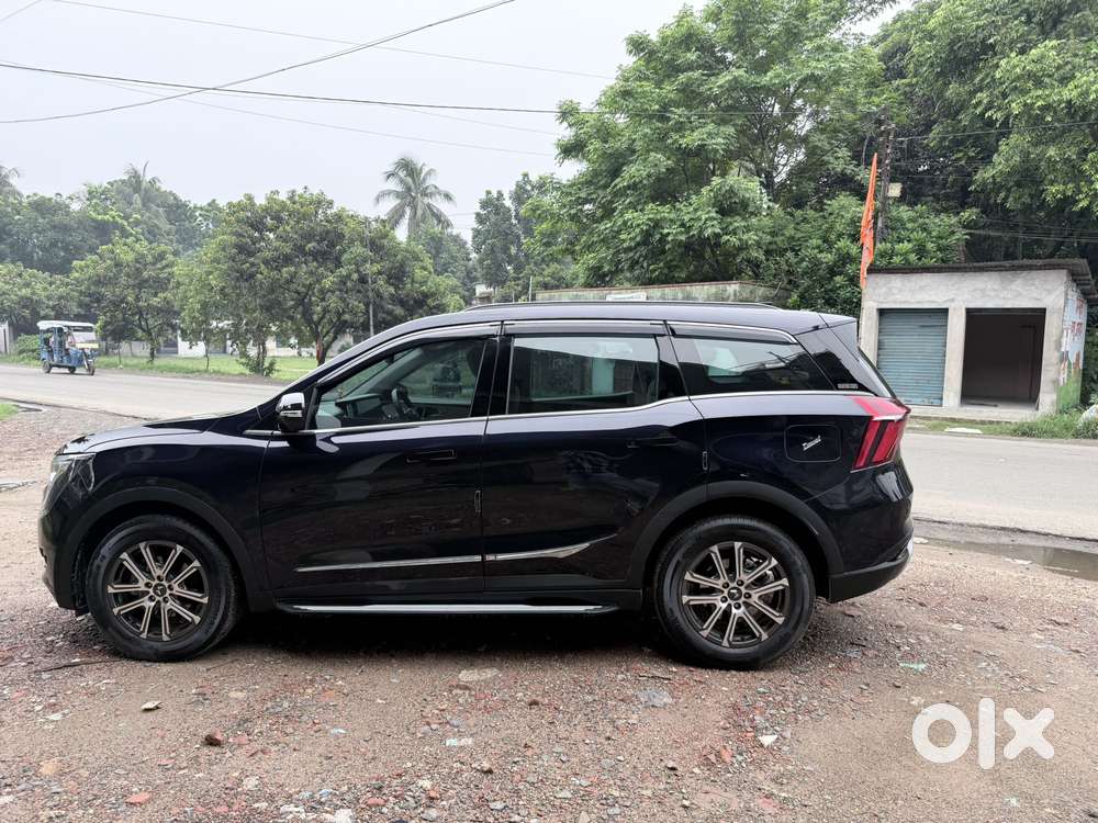 Mahindra Xuv700 2.2 Ax 7 Diesel Mt Luxury Pack Str, 2023, Diesel