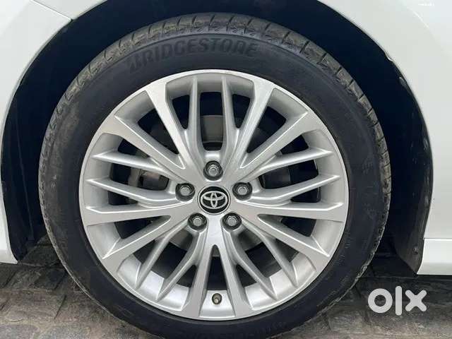 Toyota Camry Hybrid, 2021, Petrol