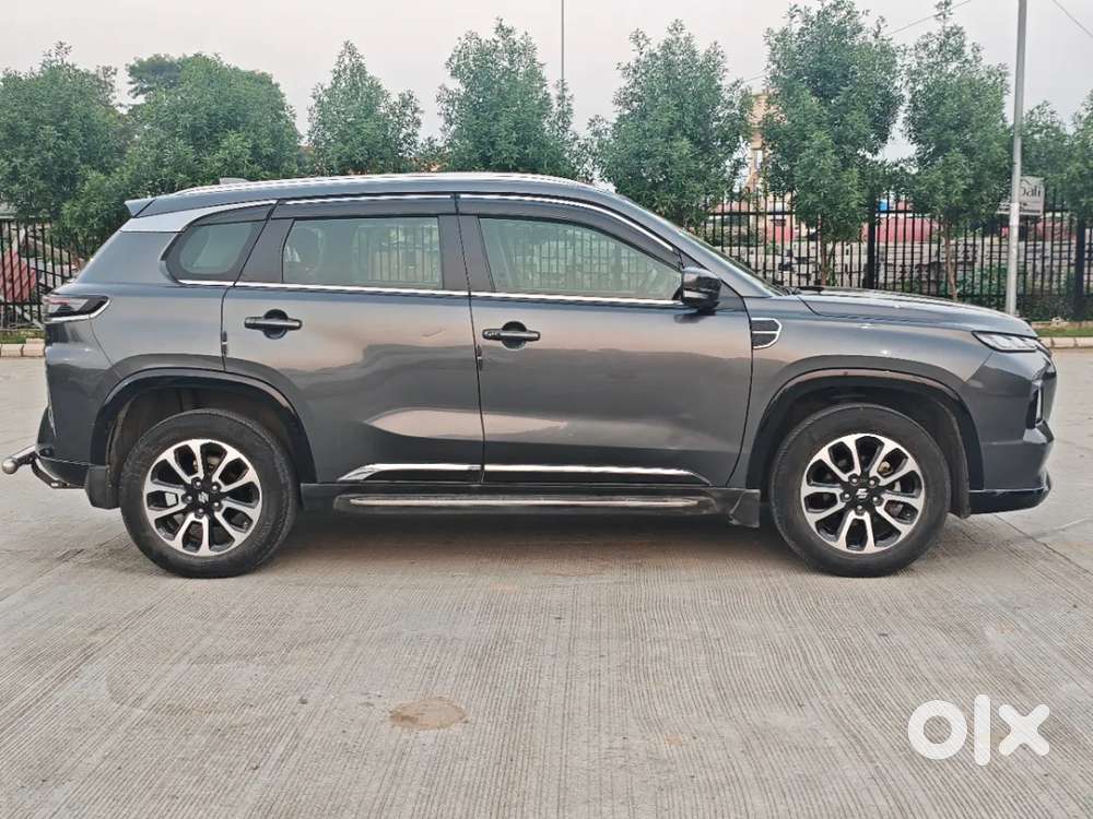 Maruti Suzuki Grand Vitara 1.5 Alpha Plus Intelligent Hybrid Ecvt, 2..