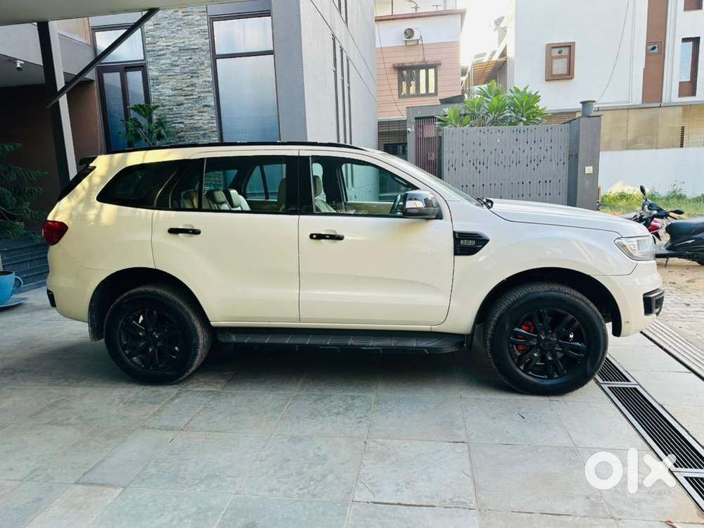 Ford Endeavour 2018 Diesel Well Maintained