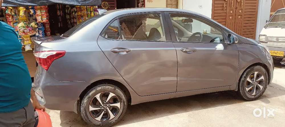 Hyundai Xcent 2019 Top Variant Diesel ,90000 Km Driven 80% Tayre