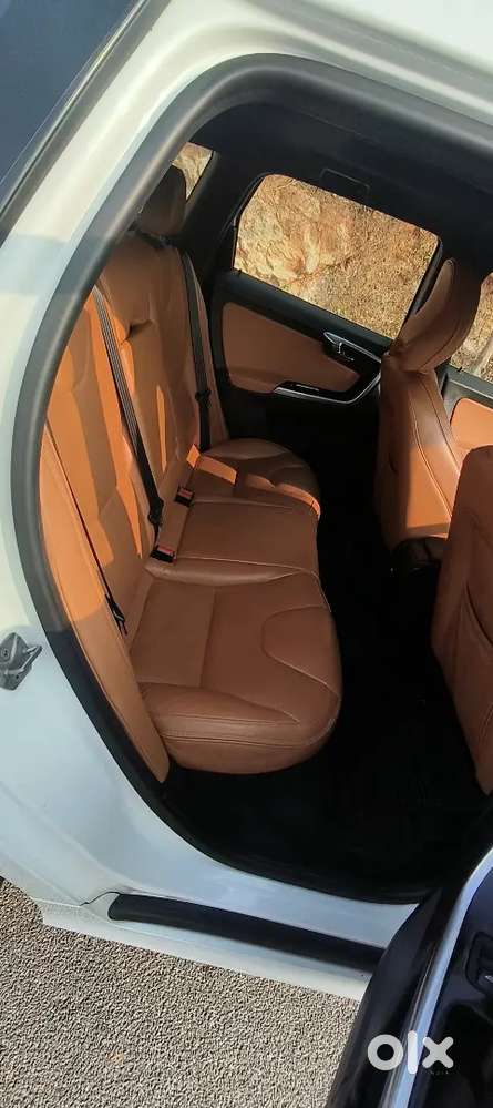 Volvo Xc60 2016 Diesel 87000 Km Driven