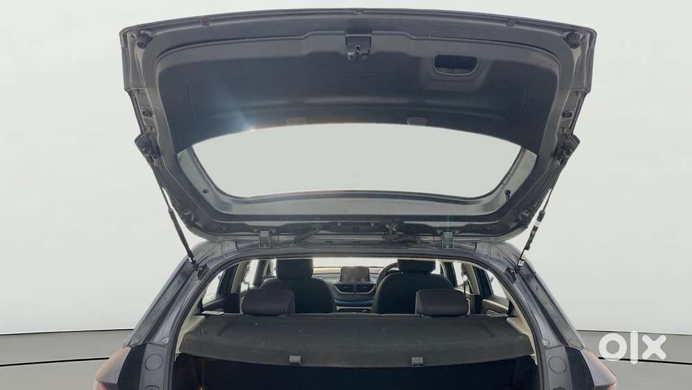 Tata Altroz Xz, 2022, Petrol