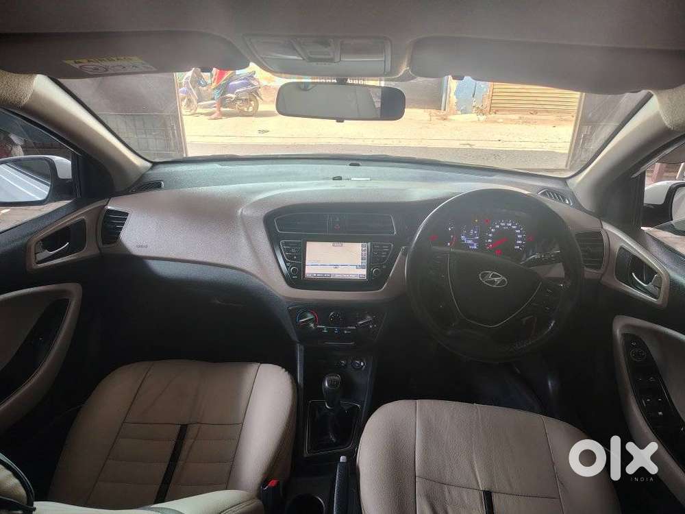 Hyundai I20 Sportz Plus, 2019, Petrol