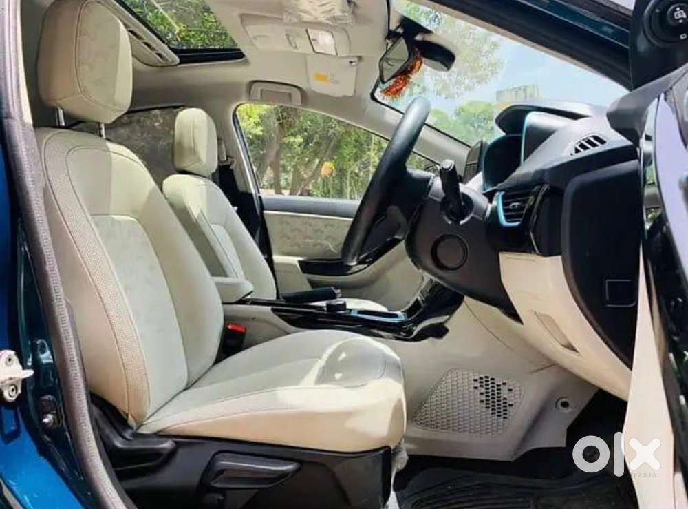 Tata Nexon Ev Xz + Lux