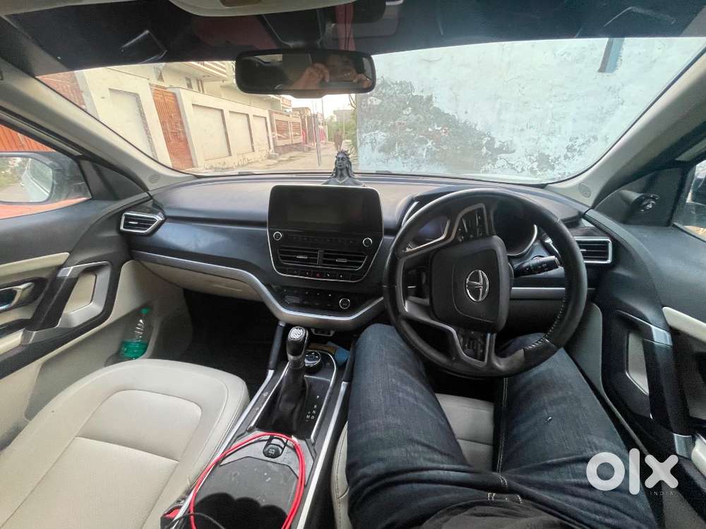 Tata Safari 2021