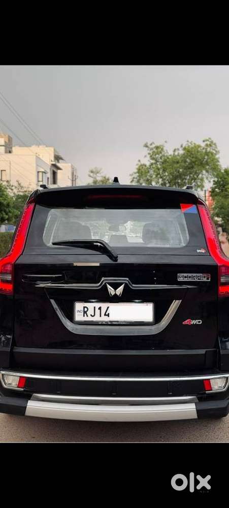 Mahindra Scorpio N Z8 Diesel At 2wd 6 Str, 2024