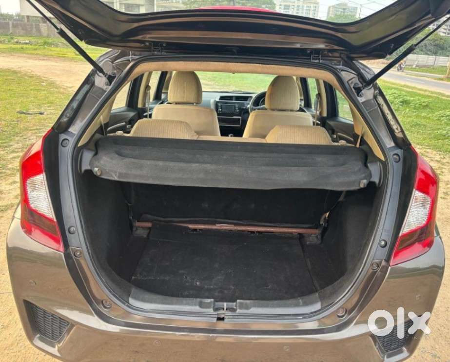 Honda Jazz V Cvt, 2016, Petrol