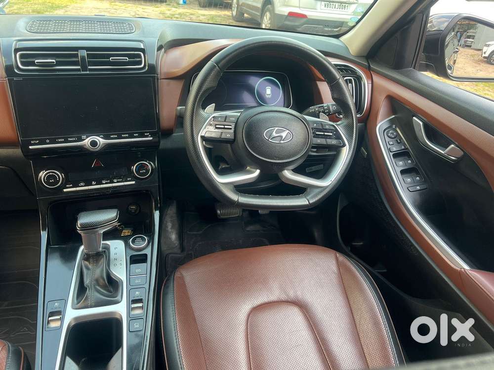 Hyundai Alcazar 2.0 Signature (o) Petrol At 7 Str, 2021, Petrol