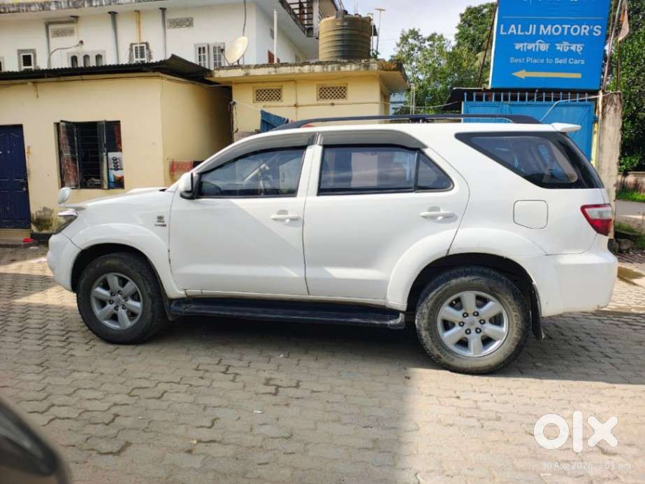 Toyota Fortuner 3.0 4x4 Manual, 2012, Diesel