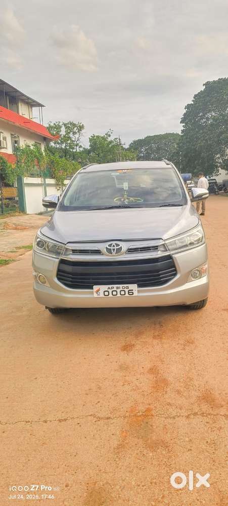 Toyota Innova Crysta 2.4 Zx Mt, 2016, Diesel