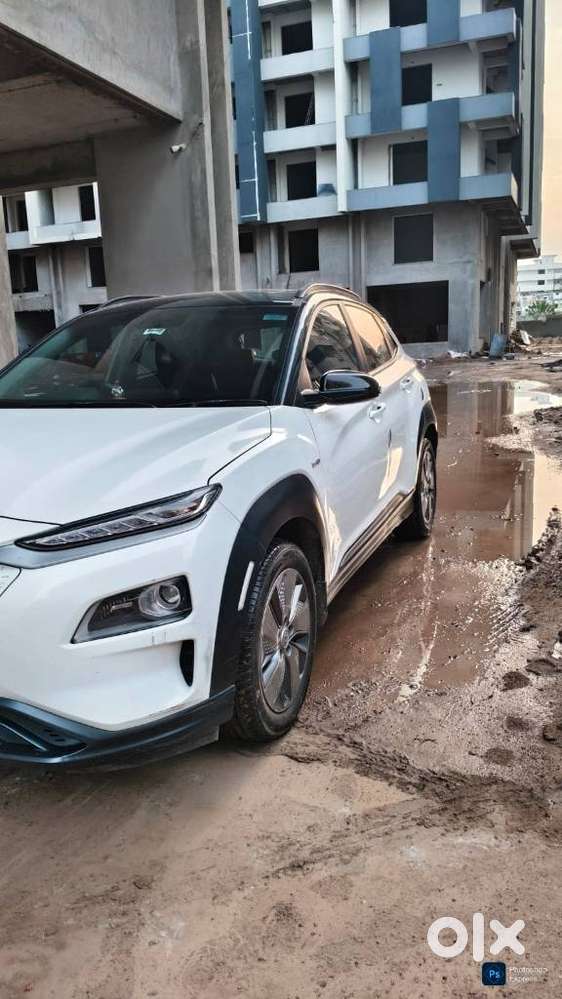 Hyundai Kona Electric Premium Dual Tone, 2024, Electric