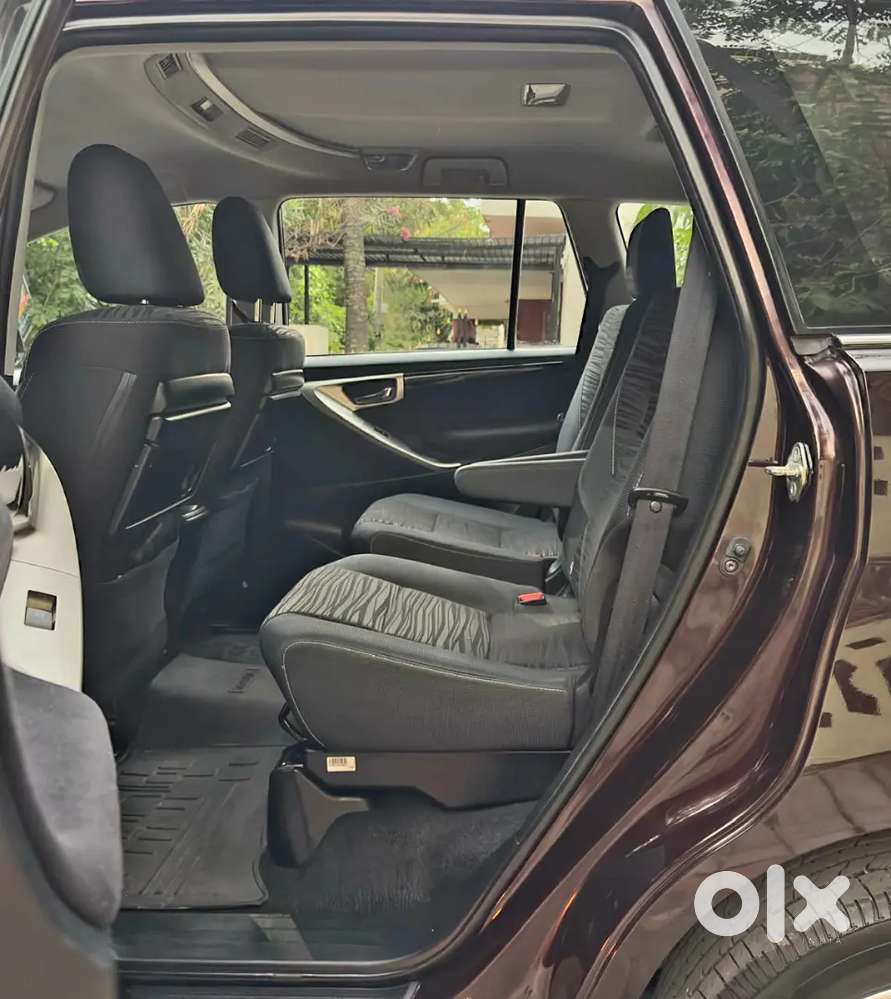 Toyota Innova Crysta 2.4 Vx 2018 Less Driven 36000 Kilometres