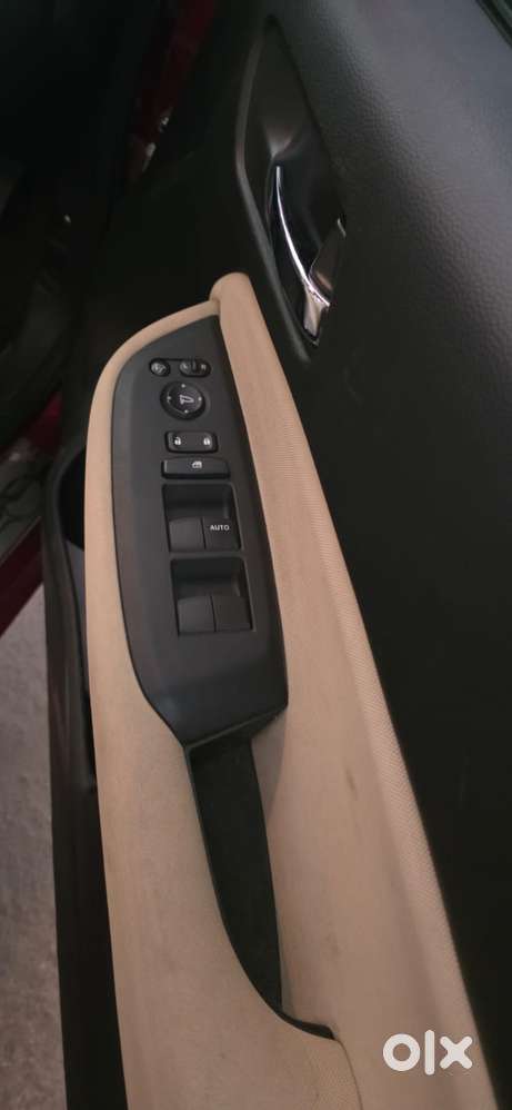 Honda City V At Sunroof, 2019, Petrol