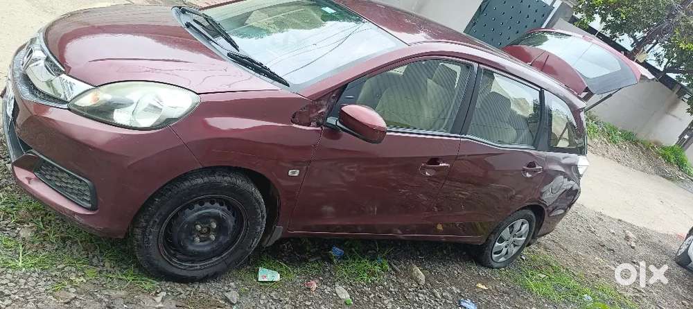 Honda Mobilio 1.5 2015 डीज़ल मैन्युअल