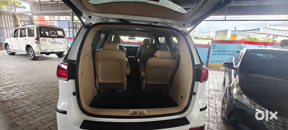 Kia Carnival Prestige, 2021, Diesel