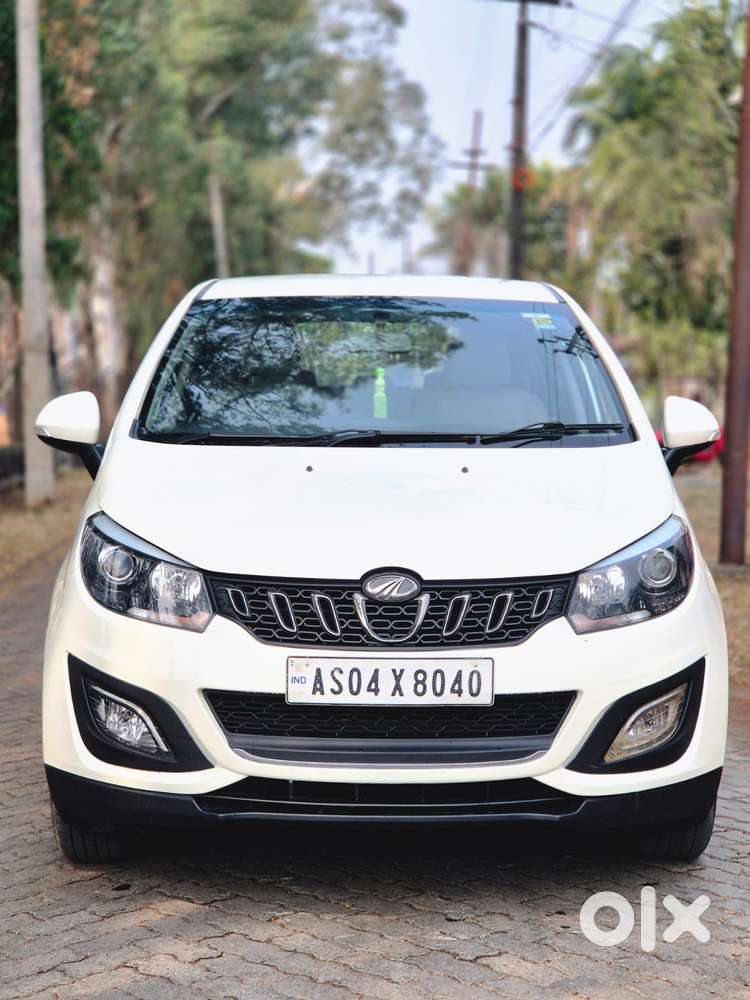 Mahindra Marazzo M6 8str, 2019, Diesel