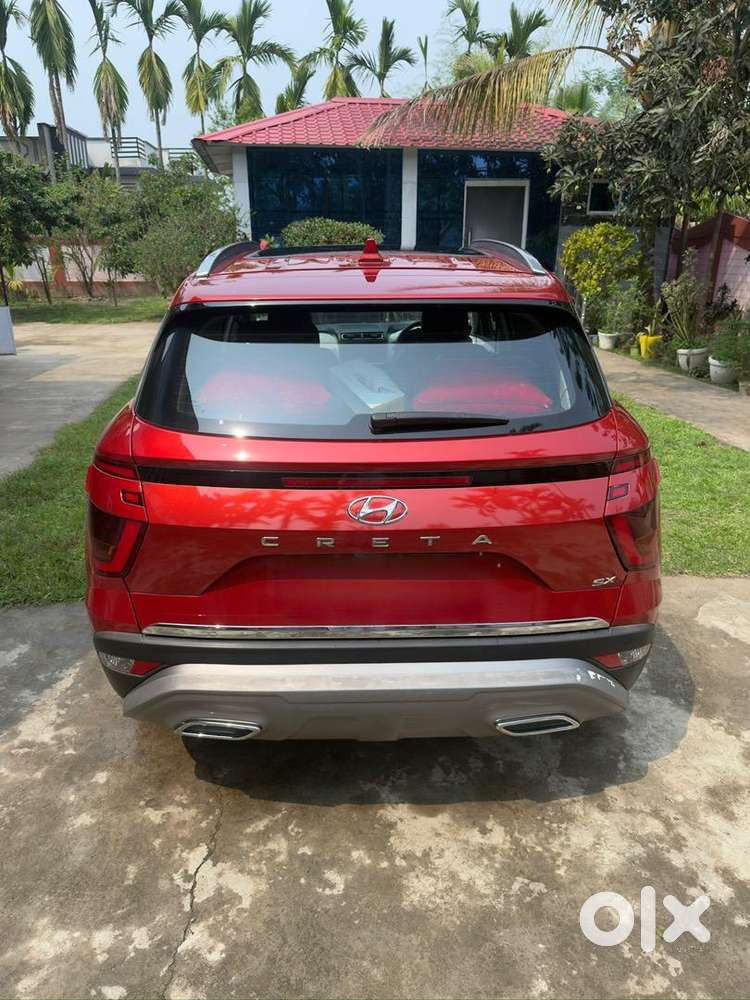 Hyundai 2020 Car Petrol 33300 Km Driven
