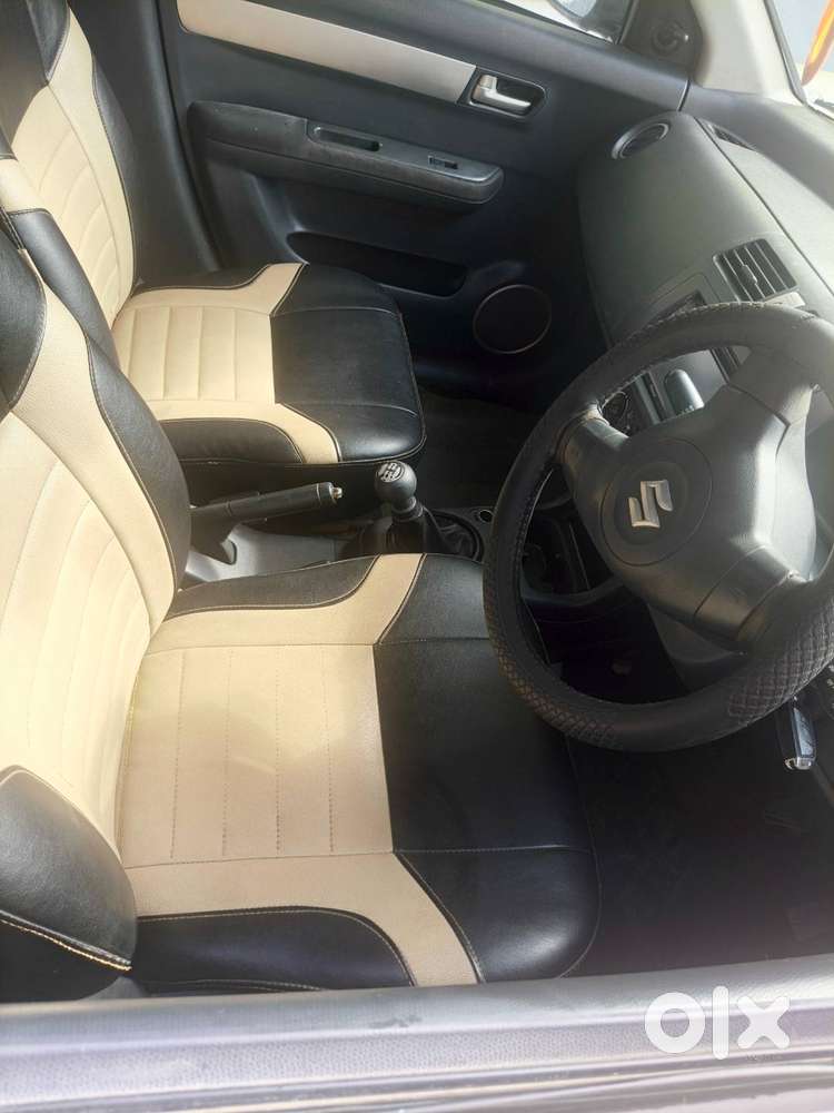 4 Power Windows, Power Stearing