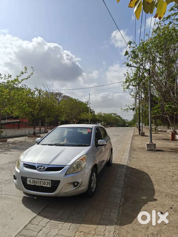 Hyundai I20 Sportz 2011 Petrol