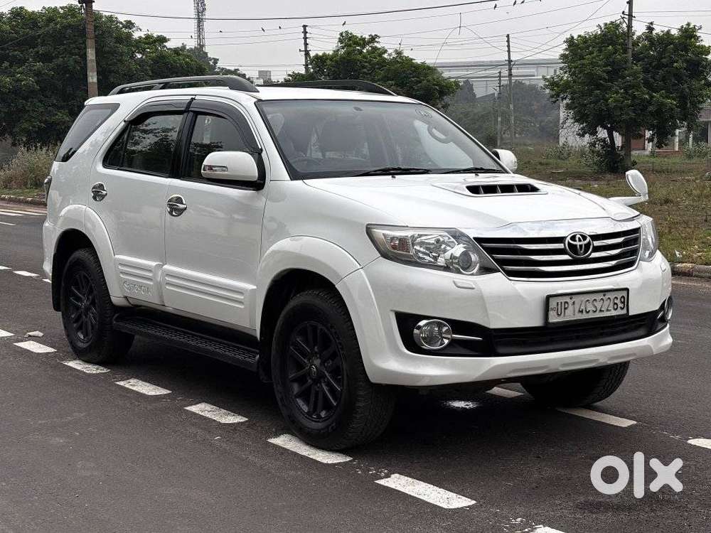 Toyota Fortuner 3.0 4x2 Mt, 2015, Diesel
