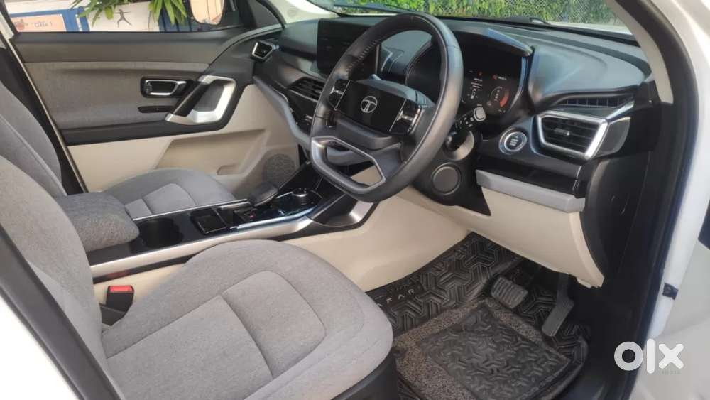 Tata Safari Pure Plus S, 2025, Diesel