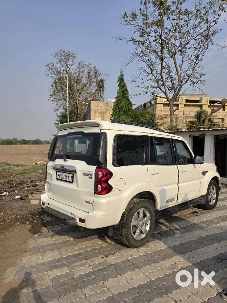Mahindra Scorpio Classic 2021 Diesel Well Maintained