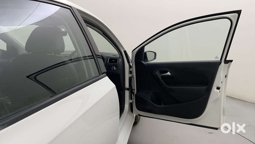 Toyota Innova 2.5 G (diesel) 7 Seater Bs Iv, 2019, Petrol