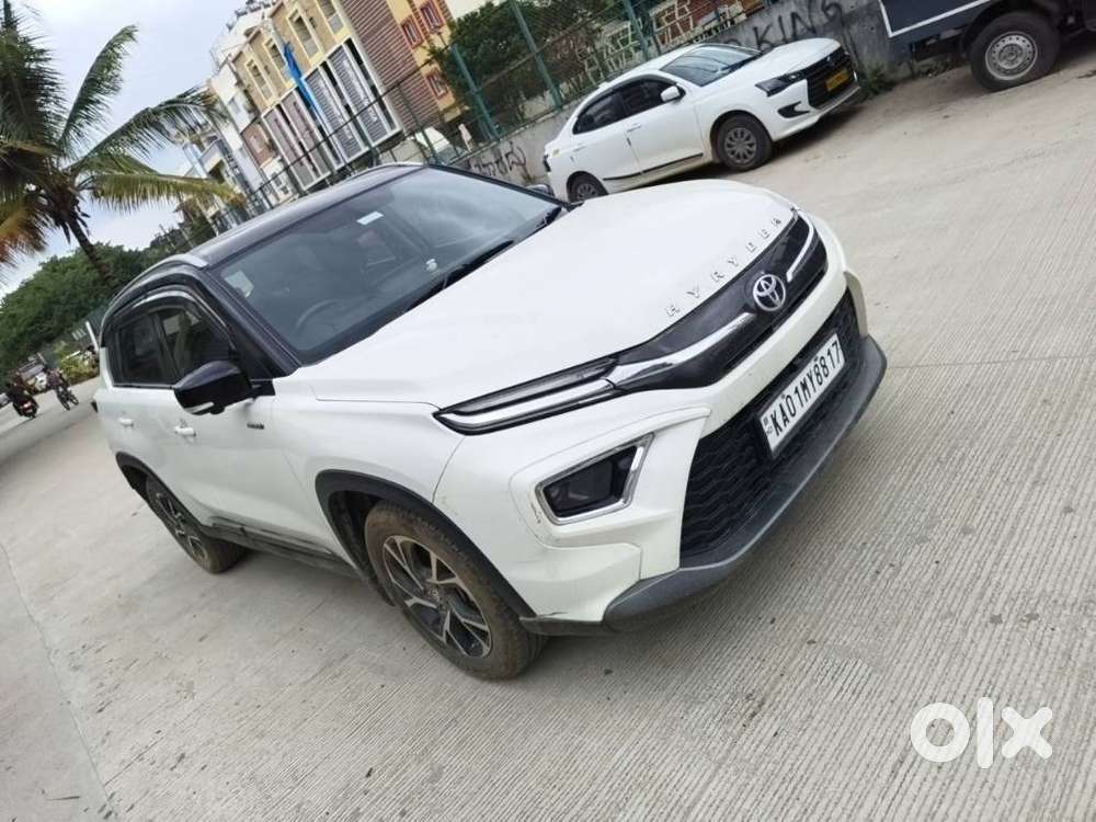Toyota Urban Cruiser Hyryder V Hybrid Aero Edition, 2023, Petrol